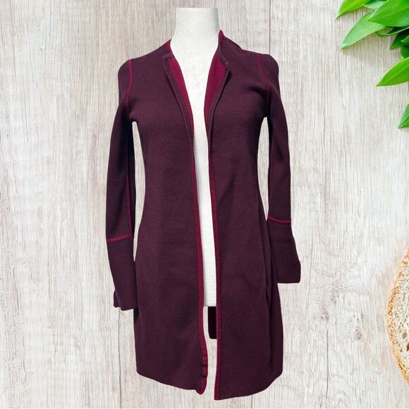 Chicos Reversible Cardigan Size 0 (Actual = 4) Red Open Front Chic Versatile - Picture 3 of 7